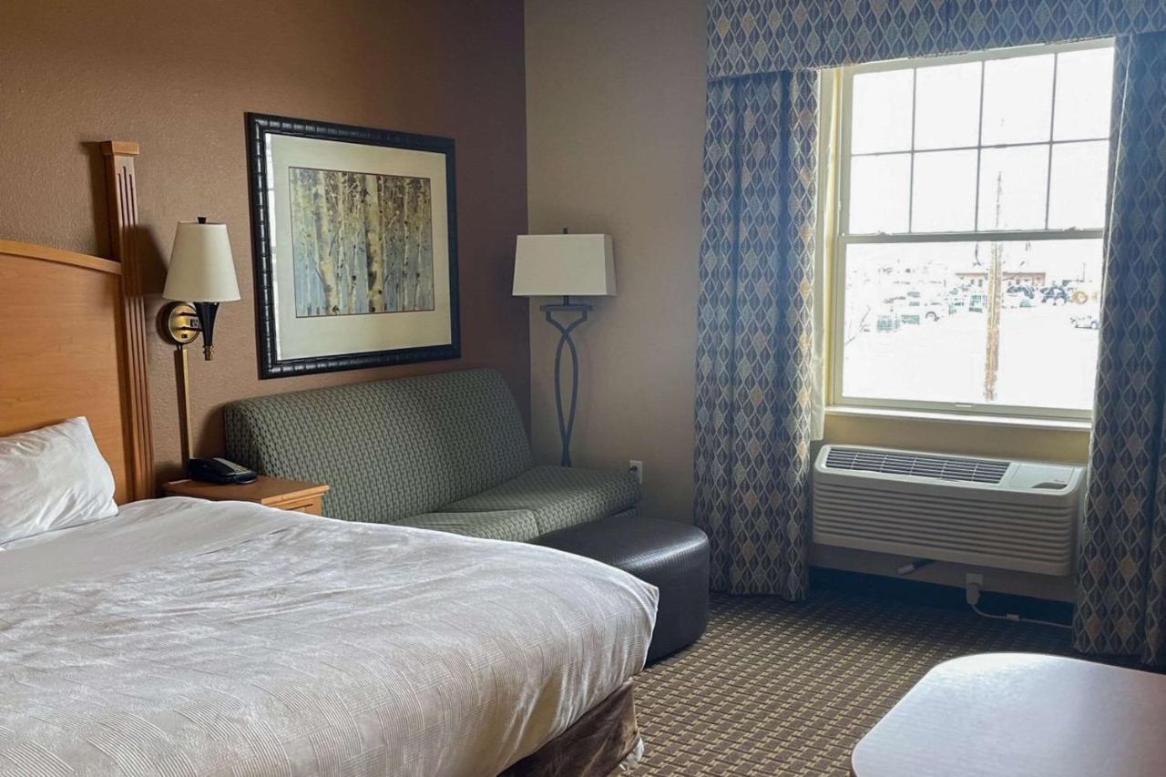 Mainstay Suites Williston Zewnętrze zdjęcie