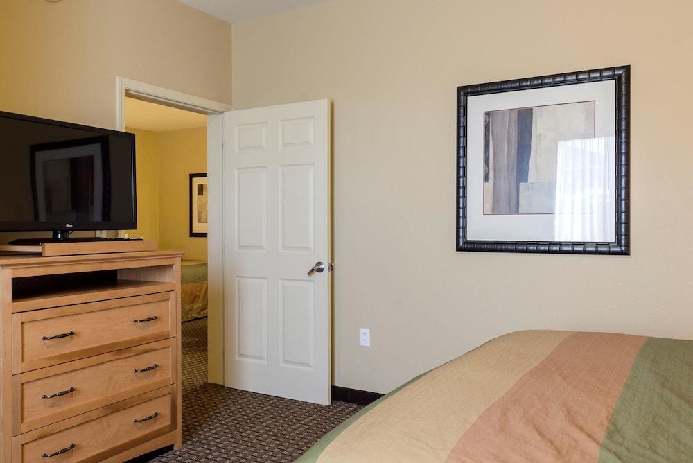 Mainstay Suites Williston Zewnętrze zdjęcie
